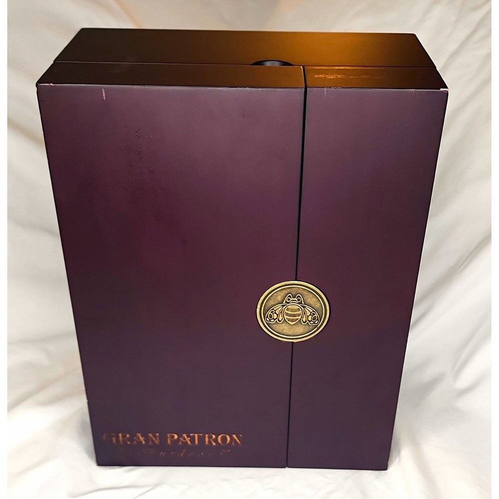 Gran Patrón Burdeos Tequila Liquor Bottle Purple Presentation Box Case 750 ml